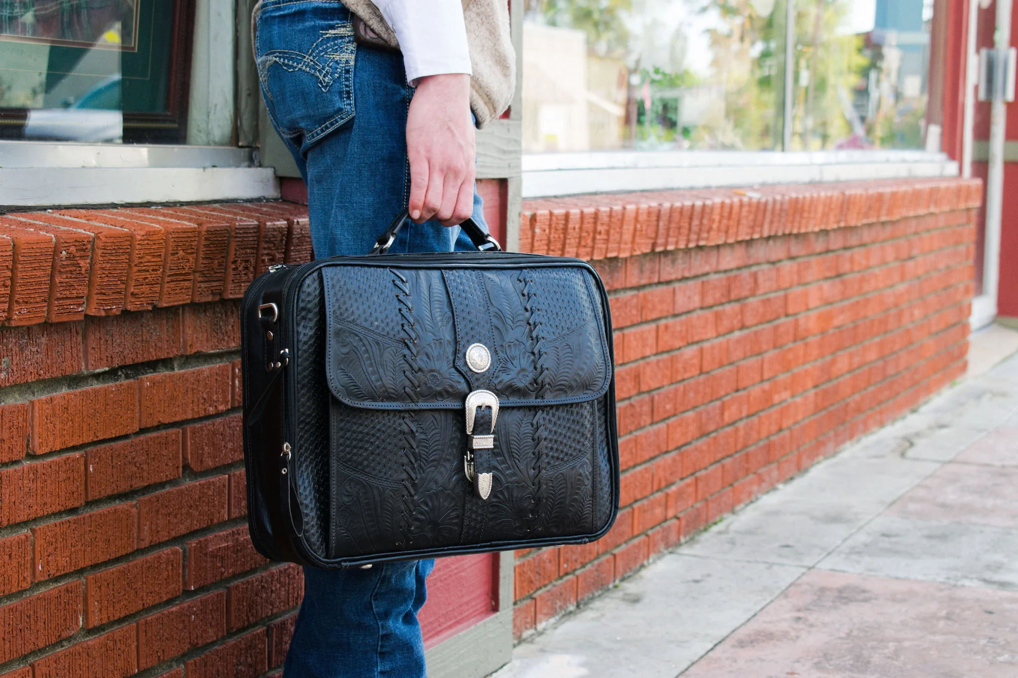 American West Classic Travel Laptop Briefcase - Image 7