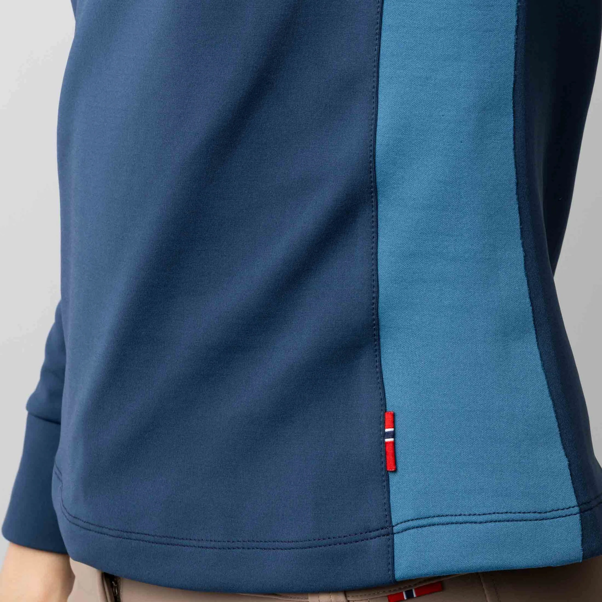 B Vertigo Ayra Ladies Long Sleeve Winter Training Shirt - Image 5