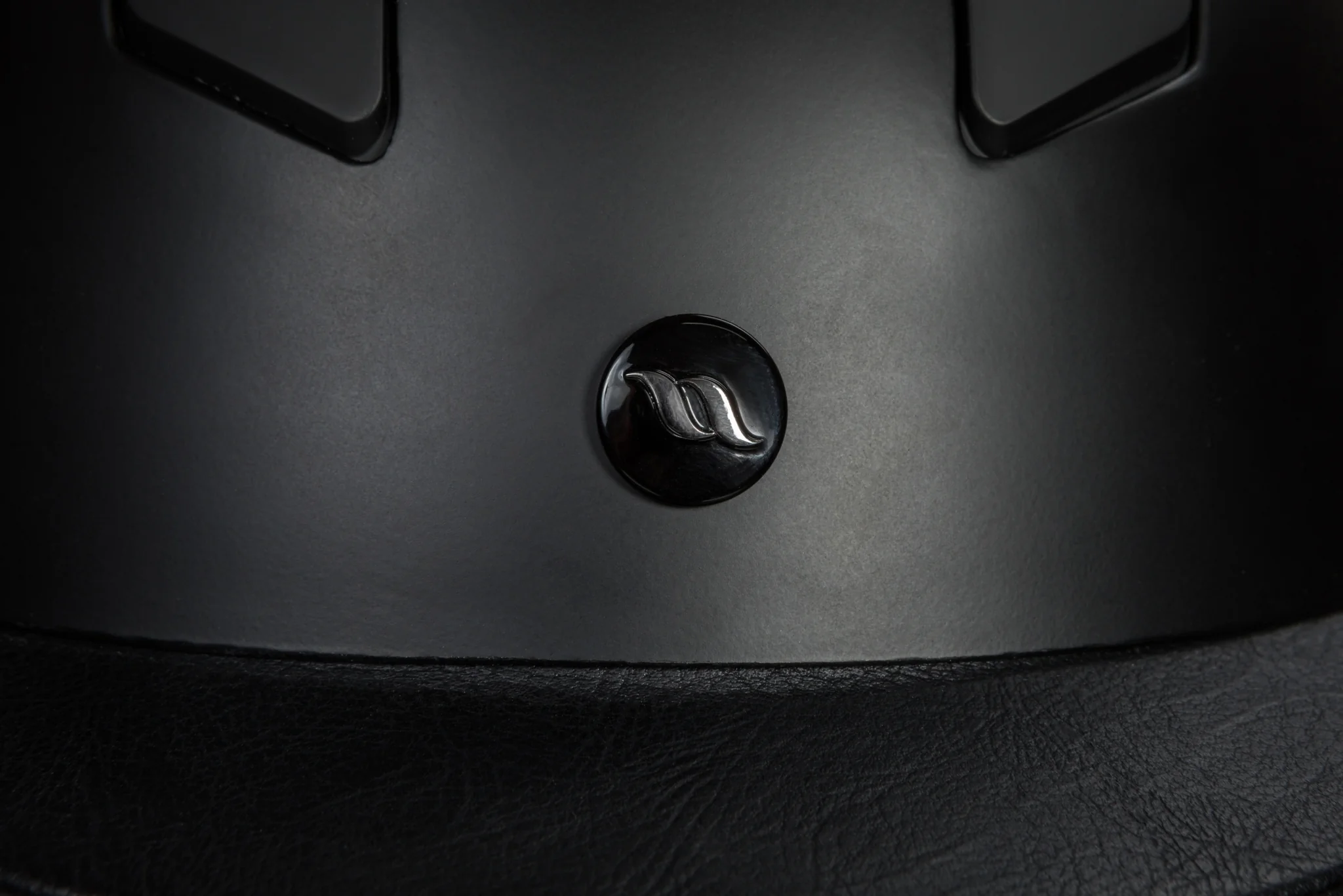 Back on Track EQ3 NEOZ MIPS Helmet - Image 6