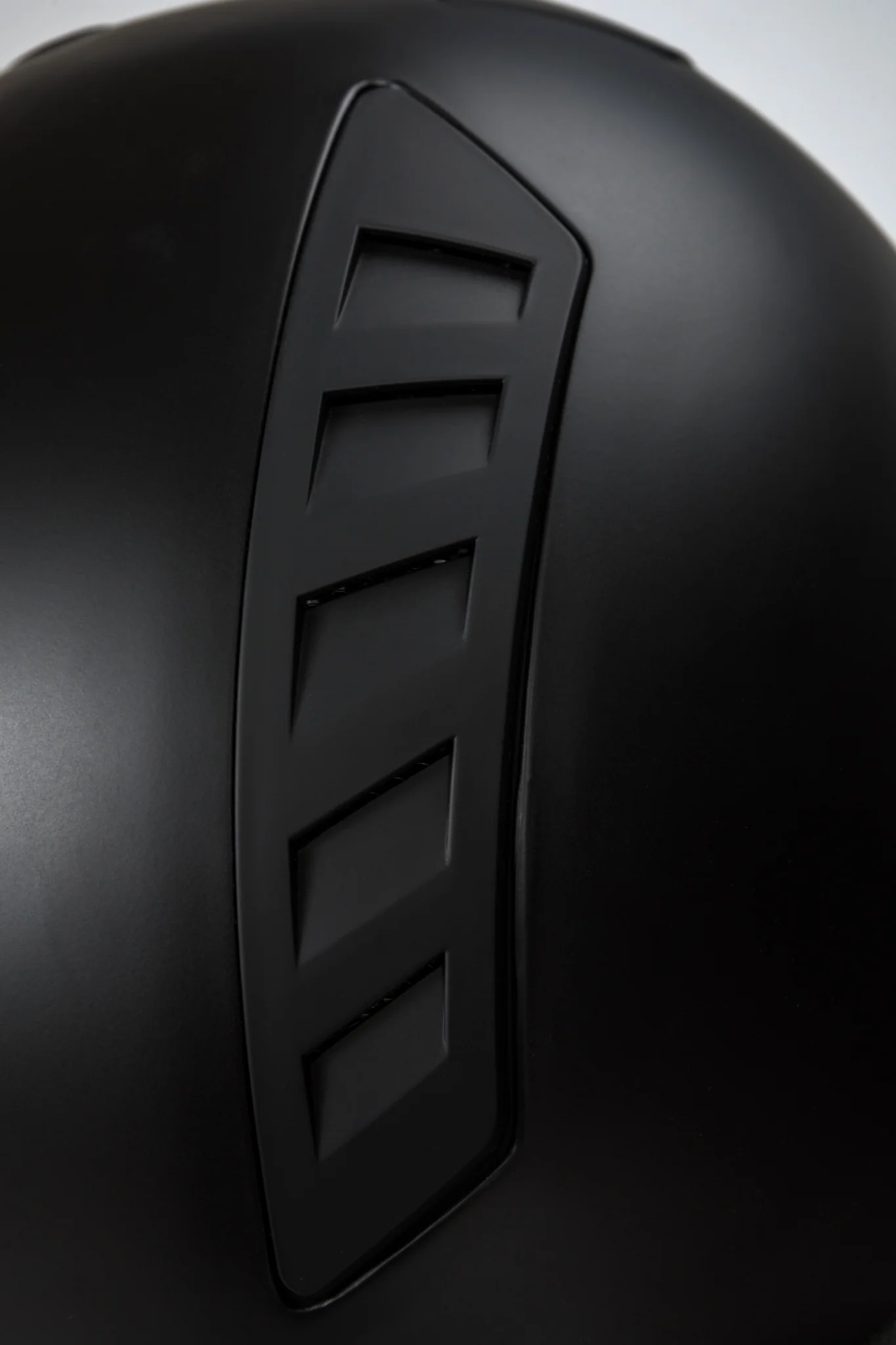 Back on Track EQ3 NEOZ MIPS Helmet - Image 8