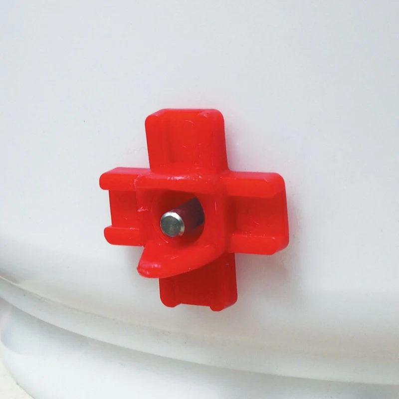 Poultry Watering Nipples - Image 3