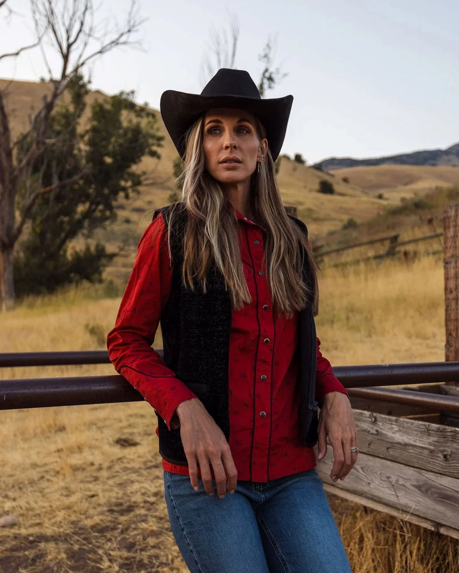 Outback Trading Ladies Cattle Brand Shirt - Image 8