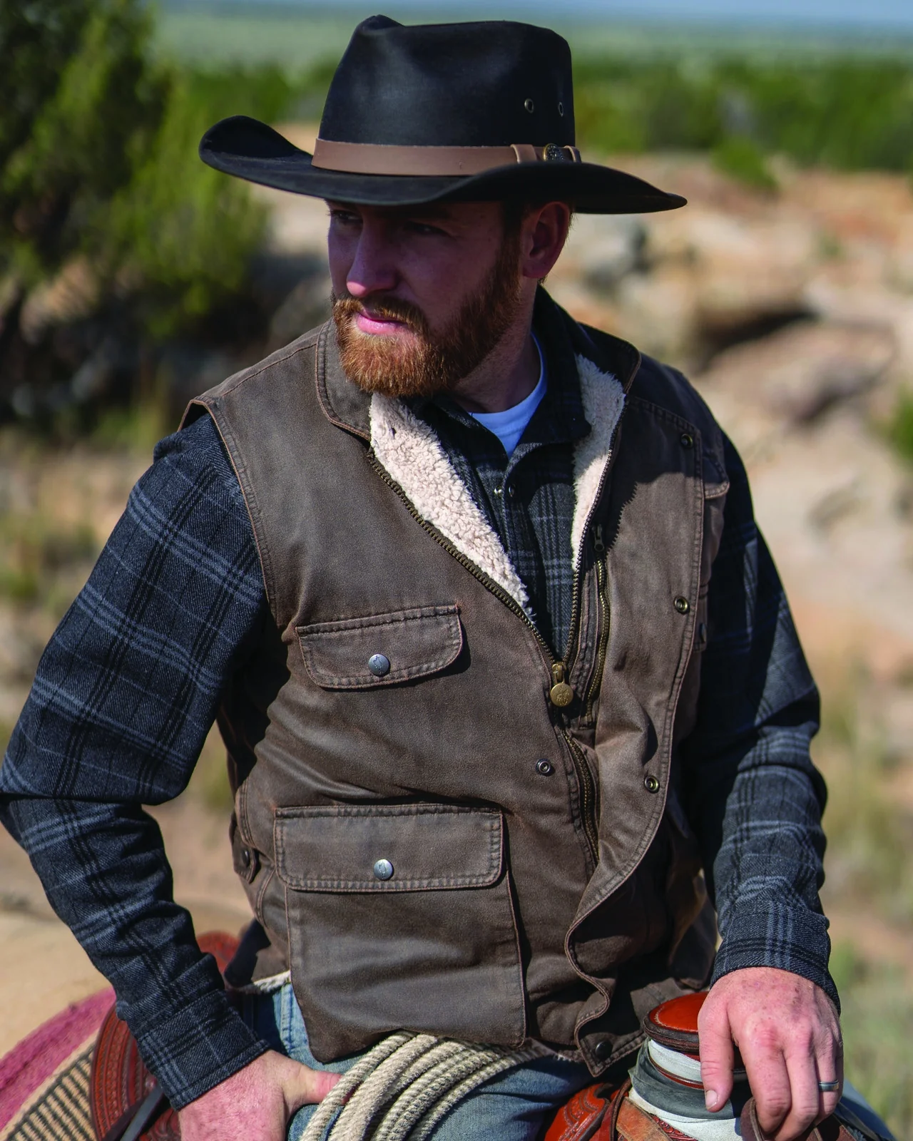 Outback Trading Mens Cobar Vest - Image 4