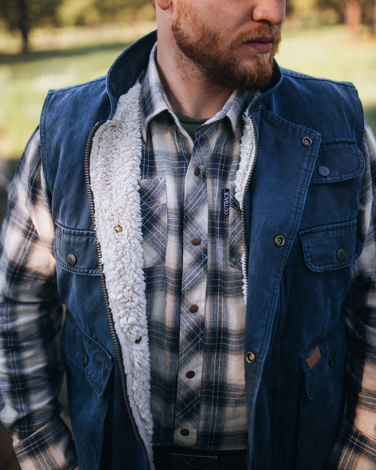 Outback Trading Mens Cobar Vest - Image 5