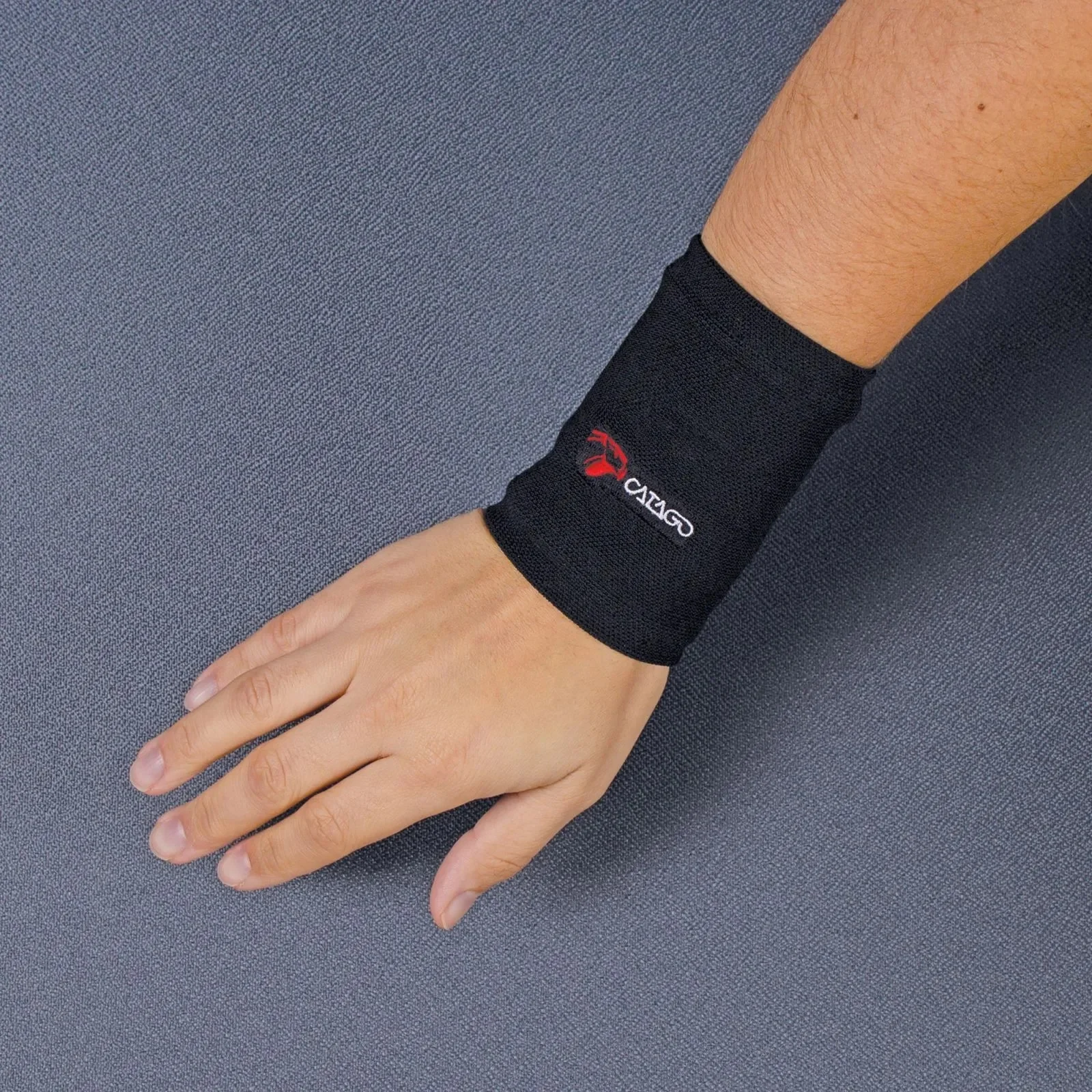 Catago FIR-TECH Healing Wrist Brace