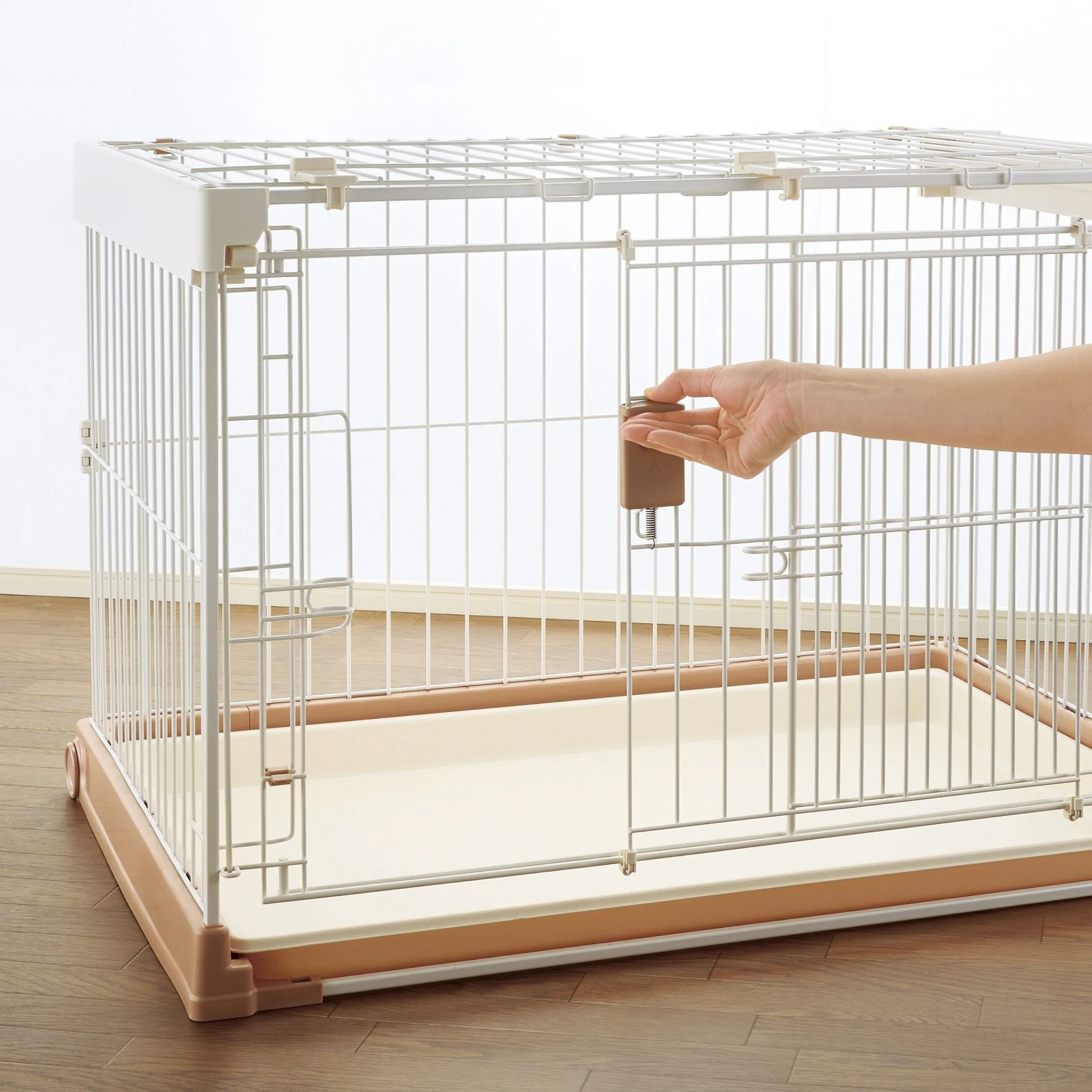 Richell Easy-Open 3-Way Door Pet Wire Crate - Image 6