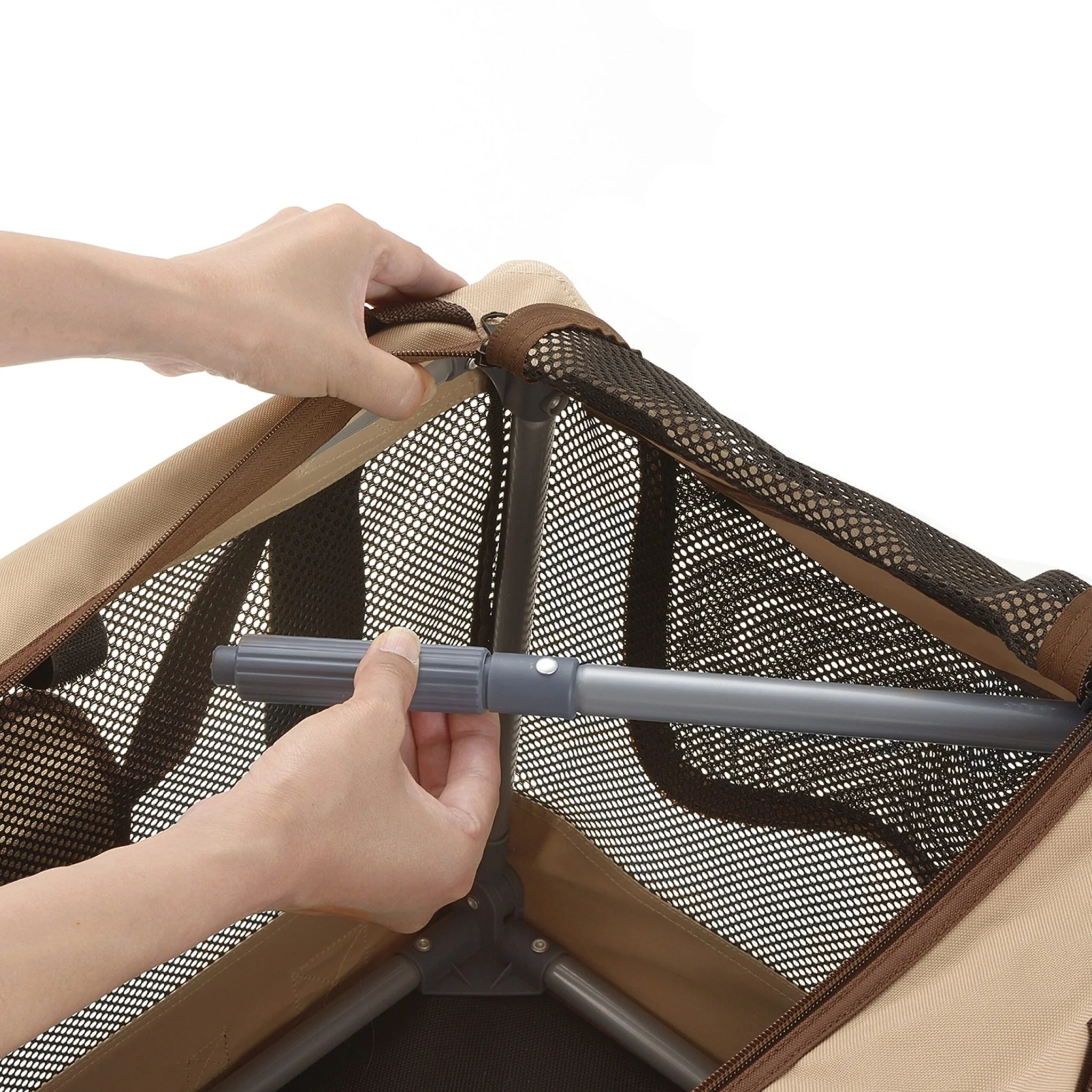 Richell Foldable Travel 3-Way Pet Crate - Image 3