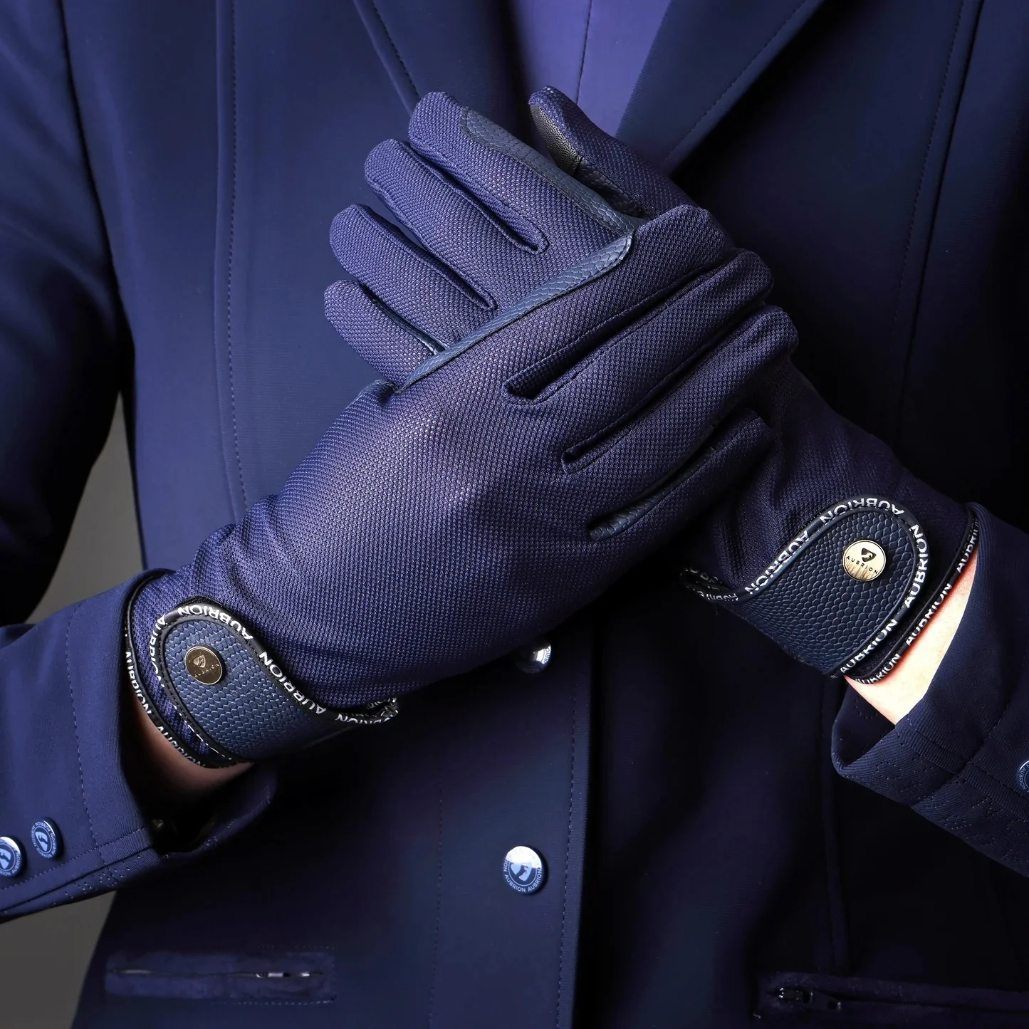 Shires Aubrion Aero Flexfit Riding Gloves - Image 5