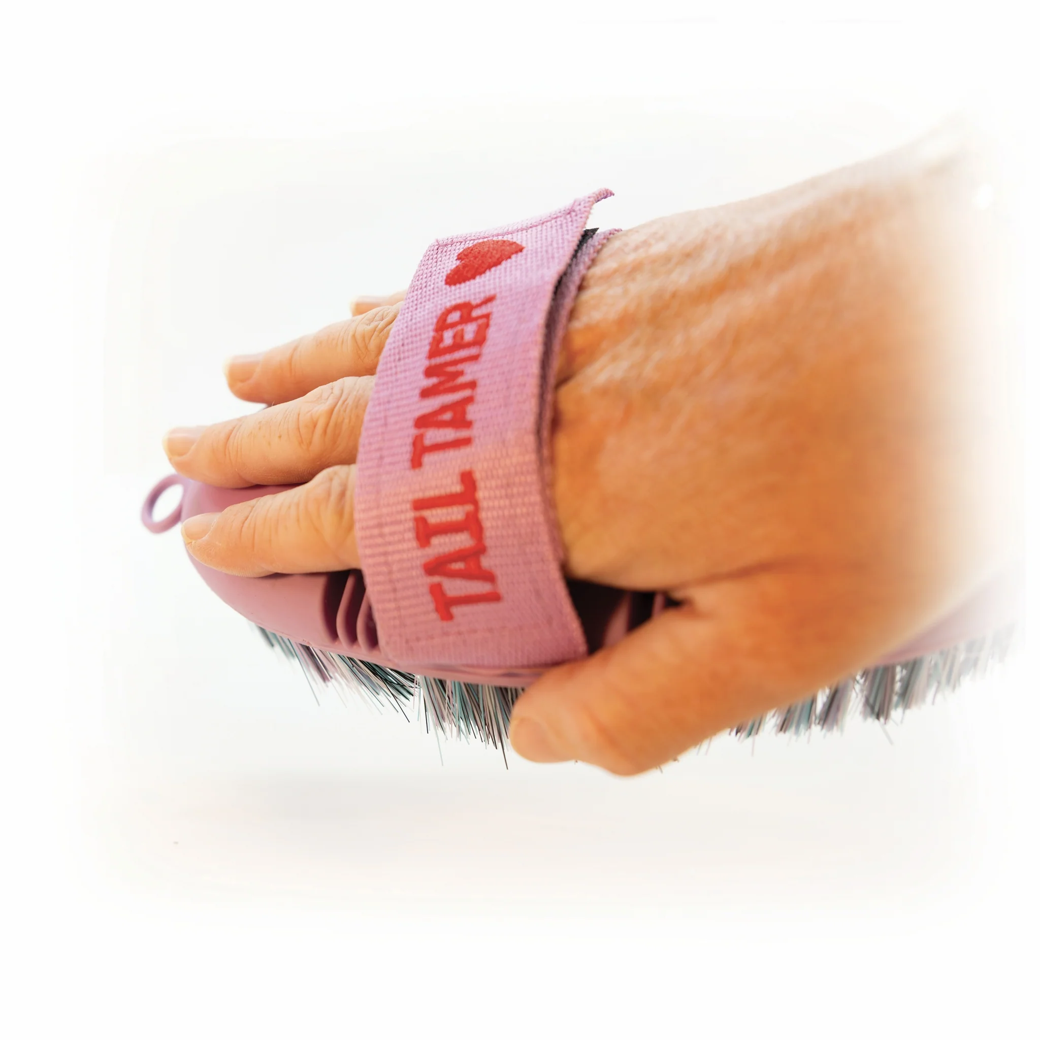 Tail Tamer Softtouch Flex Synthetic Brush - Image 4